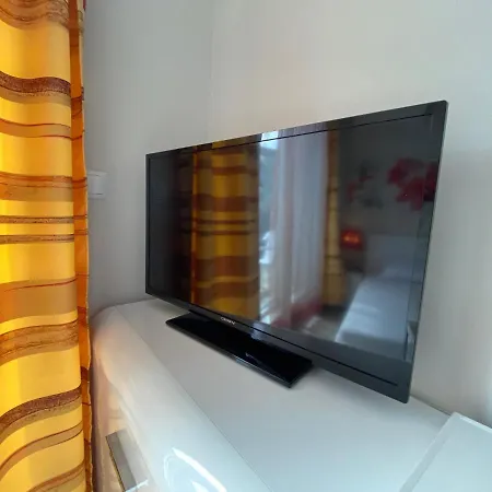 Admiral Plaza C52 Sunny