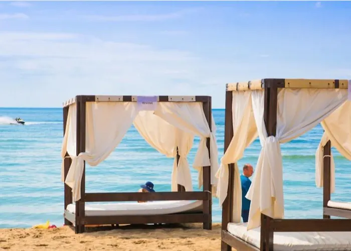 Admiral Plaza C52 Sunny Lejlighed *