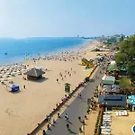 Admiral Plaza C52 Sunny * Slantchev Briag